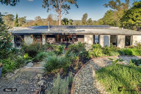 18 Old Warburton Hwy, Seville East, VIC 3139