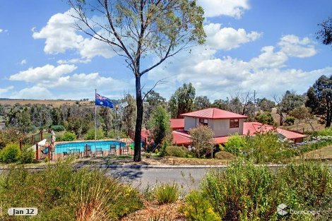 5 Mount View Rd, Wandong, VIC 3758