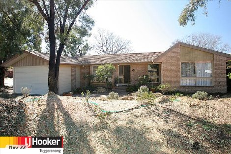 1 Mcilveen Pl, Oxley, ACT 2903