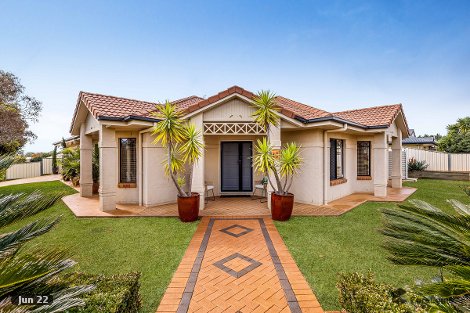 15 Lobwein Ct, Middle Ridge, QLD 4350