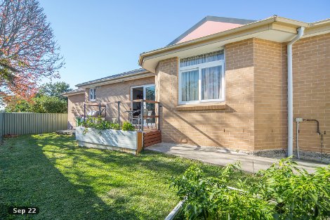 135b Nuwarra Rd, Moorebank, NSW 2170