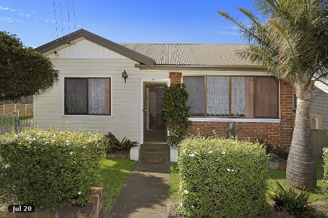 230 Flagstaff Rd, Lake Heights, NSW 2502