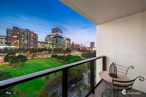 57/801 Bourke St, Docklands, VIC 3008