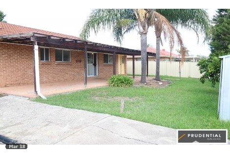 2 Colorado St, Kearns, NSW 2558