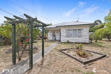 16 Beaufort Rd, Skipton, VIC 3361