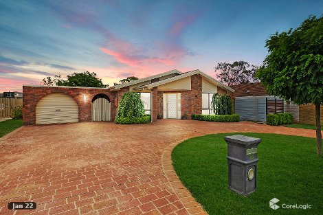 26 Marril St, Queanbeyan West, NSW 2620