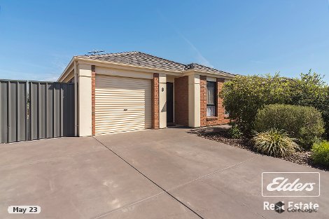 8 Albert Ct, Andrews Farm, SA 5114