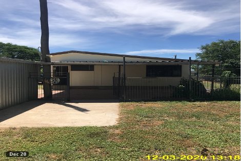 6 Victoria St, Hughenden, QLD 4821