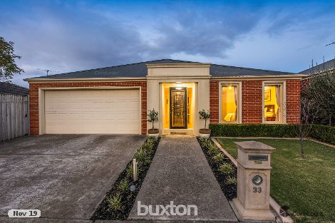 33 Oakwood Cres, Waurn Ponds, VIC 3216