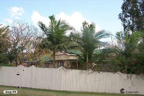 19 Navy St, Holland Park West, QLD 4121