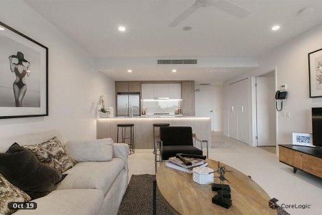 1081/123 Cavendish Rd, Coorparoo, QLD 4151