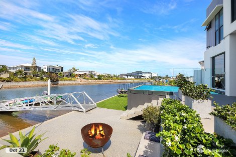 29 Harbourlights Way, Pelican Waters, QLD 4551