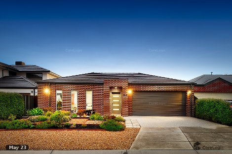 8 Perth Ct, Gowanbrae, VIC 3043