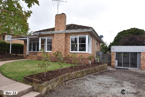 11 Downshire Rd, Belmont, VIC 3216