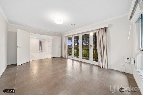 9 Kennedy Ave, Jerrabomberra, NSW 2619