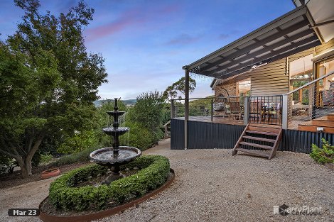 32 Boundary Rd, Wandin North, VIC 3139