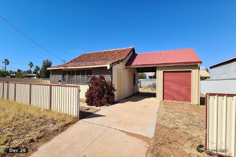 15 West St, South Carnarvon, WA 6701