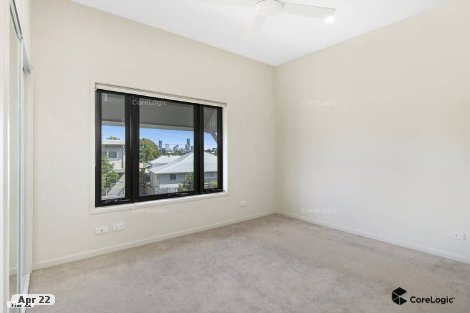 2/191a Norman Ave, Norman Park, QLD 4170