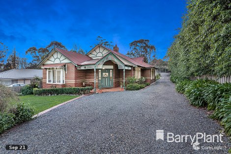 31 Valley Rd, Seville, VIC 3139