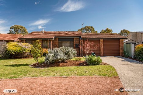 7 Enright Cres, Florey, ACT 2615