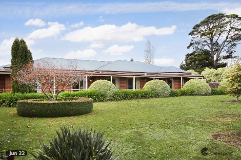 30 Tattersall Dr, Kyneton, VIC 3444