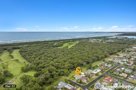 28 Lovegrove St, Shoalhaven Heads, NSW 2535