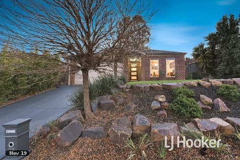 23 Tipperary Cct, Pakenham, VIC 3810