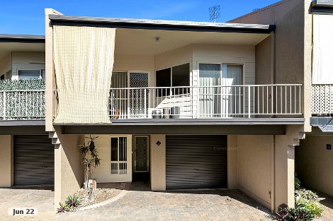 3/18 Mckean Rd, Scarness, QLD 4655