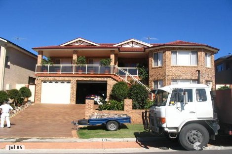 97 Greenway Dr, West Hoxton, NSW 2171