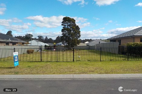 6 Hanover Cl, South Nowra, NSW 2541