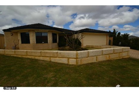 21 Tullow Gdns, Darch, WA 6065