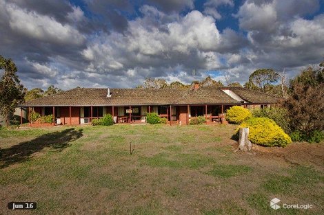 369 Hennerbergs Rd, Cobaw, VIC 3442