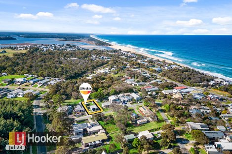 18 Bulmer St, Lake Tyers Beach, VIC 3909