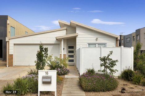 16 Gibson Gr, St Leonards, VIC 3223