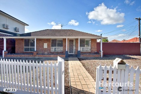 18 Runcorn Cres, Deer Park, VIC 3023