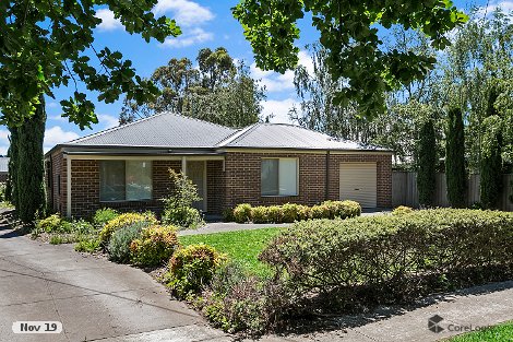 1/9 Brooke St, Woodend, VIC 3442