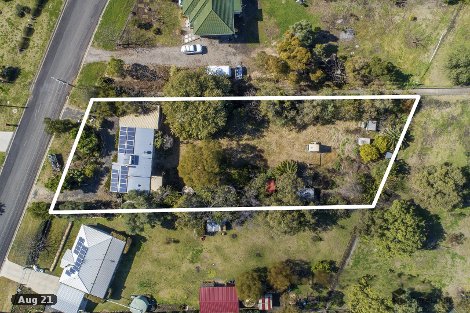 11 Catherine Cres, Kingsthorpe, QLD 4400