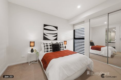 205/3 Red Hill Tce, Doncaster East, VIC 3109