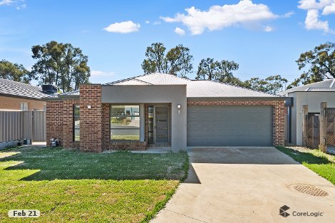 4 Quartz Pl, Golden Square, VIC 3555