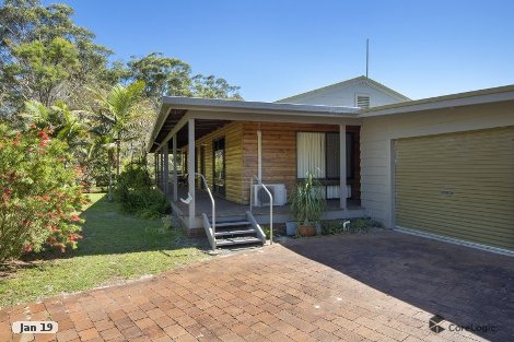 22 Nineteenth Ave, Stuarts Point, NSW 2441