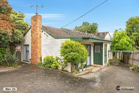 18 Winton St, Burwood, VIC 3125