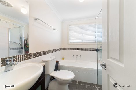 1/10 Harry Cl, Blue Haven, NSW 2262