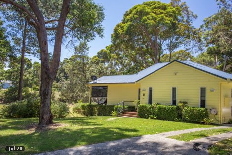 8 Bond Pl, Mollymook Beach, NSW 2539