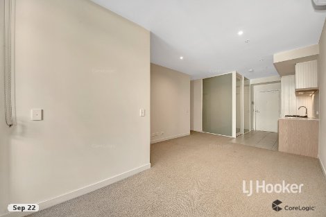 102/8 Station St, Caulfield North, VIC 3161