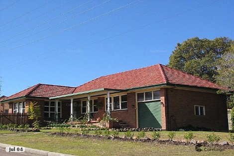 2 Bray Cres, Garden Suburb, NSW 2289