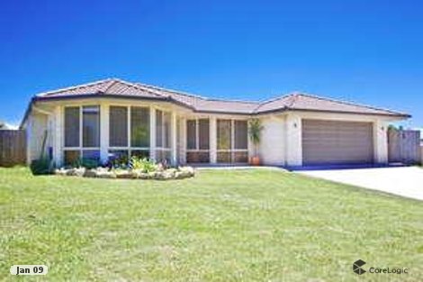 8 Maddock Ave, Mooloolah Valley, QLD 4553