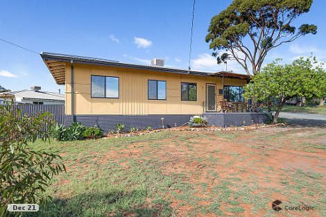 2 Serpentine Rd, Kambalda East, WA 6442