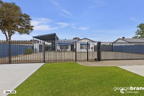 17 Lake Rd, Tuggerah, NSW 2259