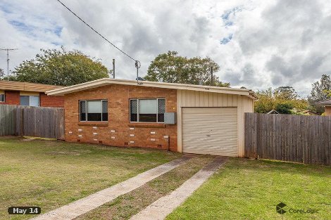 11 Jonathan St, Rockville, QLD 4350