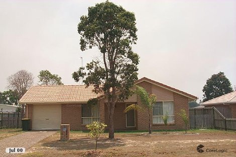 12 Cedar Cres, Kawungan, QLD 4655